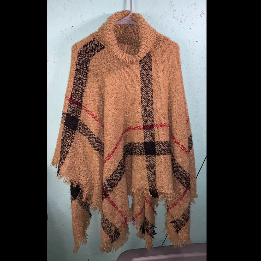Turtleneck plaid poncho